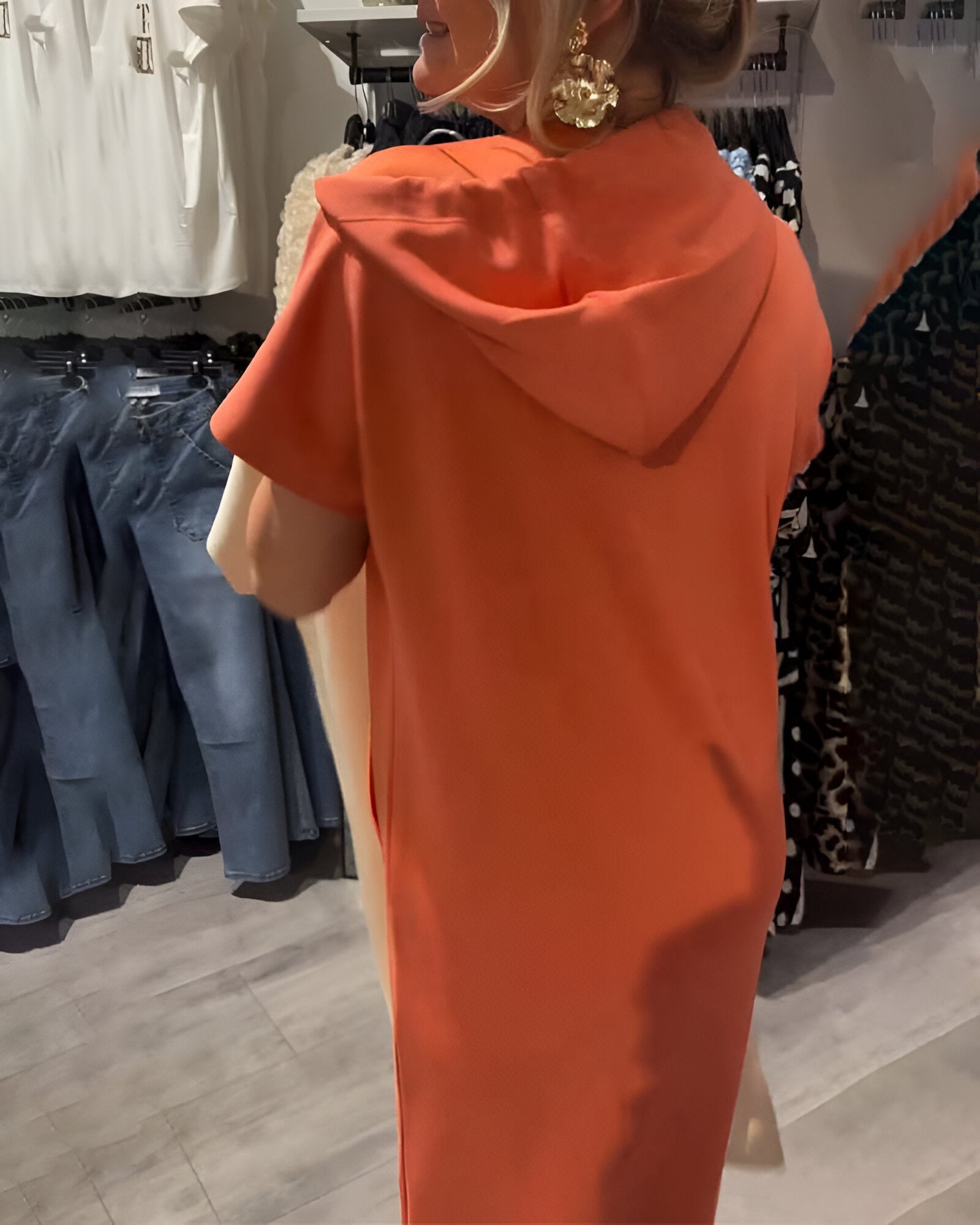 Ebba™ | Casual klänning med huva och smickrande snitt